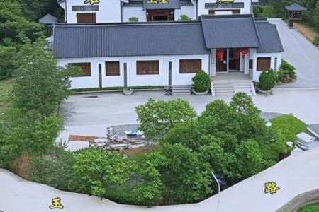 房子前面风水堡坎设计