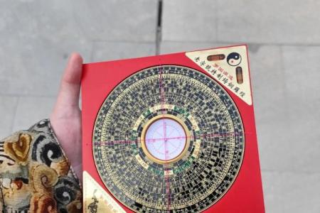 风水师：坟墓前最怕放什么东西
